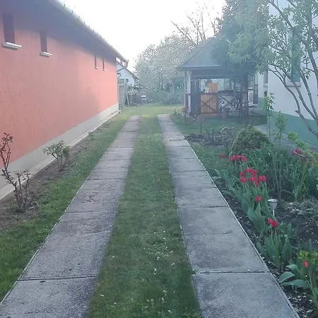 Apartment Plajbi *