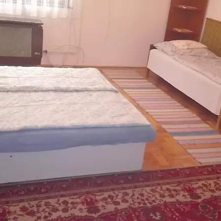 Plajbi Apartment