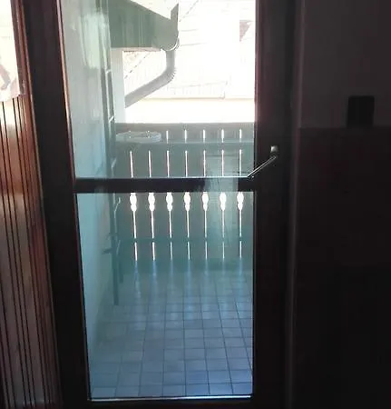 Plajbi Apartment *